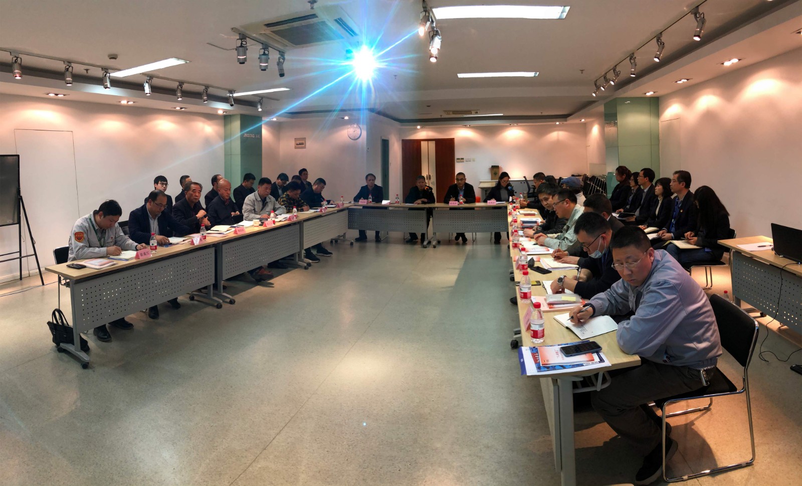 主会场1.jpg